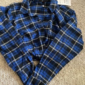 Flannel with buttons